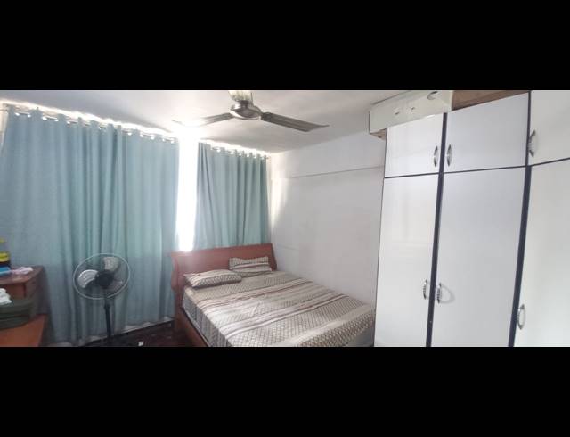 1.5 BEDROOM FLAT FOR SALE IN OVERPORT
